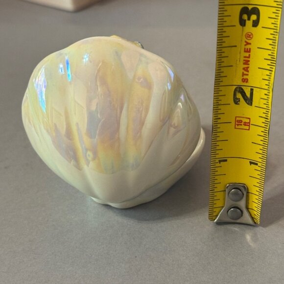 Vintage Precious Moments Figurine Enesco Birthday Gift September Clam Mermaid - Picture 3 of 4